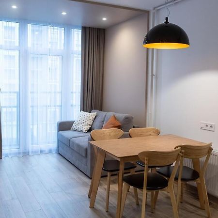 Dream Life Apartment Liov Exterior foto